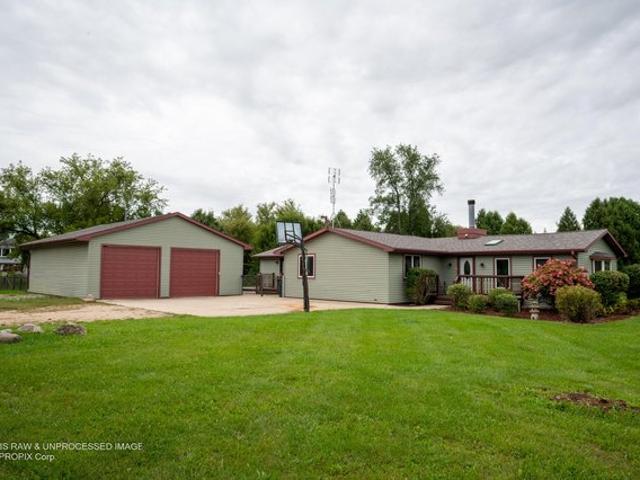 House for sale in Bristol, Wisconsin