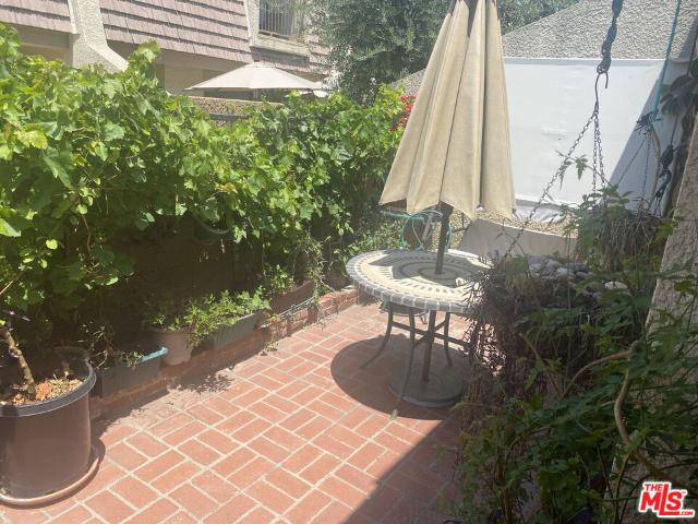 Condo for sale in Tarzana, Tarzana Neighborhood Council District