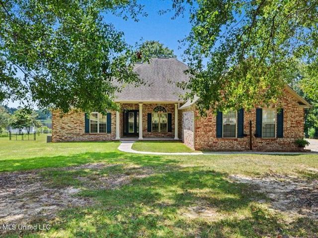 House for sale in Saucier, Mississippi