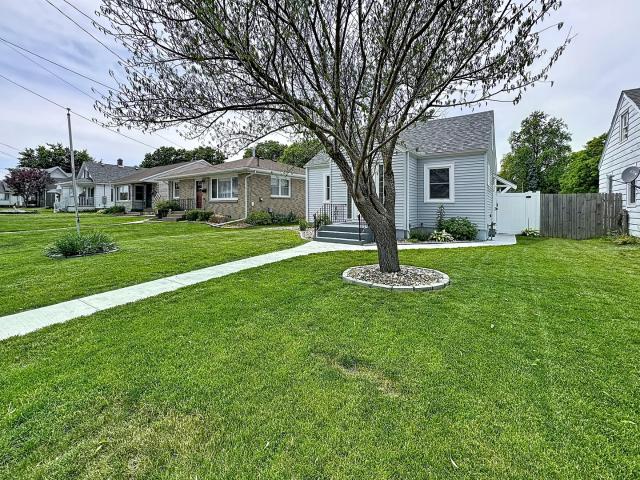 House for sale in Moline, Illinois