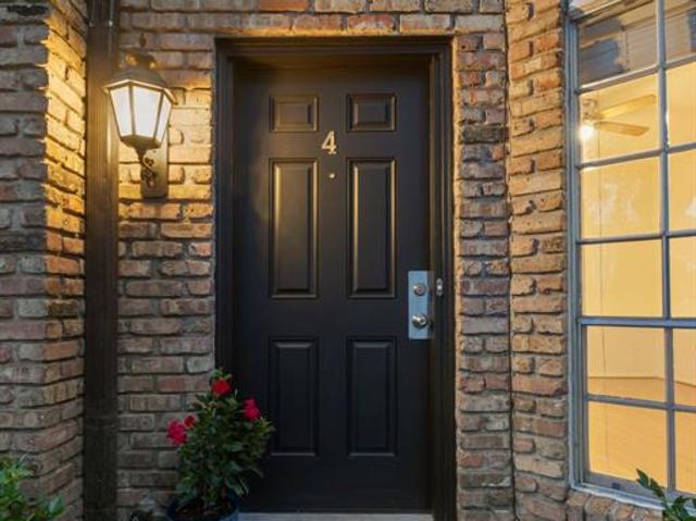 Townhouse for sale in Houston