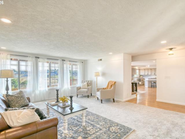 House for sale in Pendleton, Umatilla County