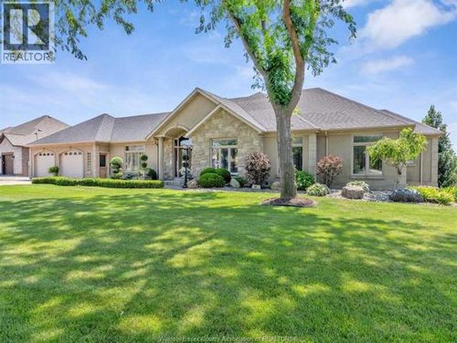 House for sale in Kingsville, Ontario