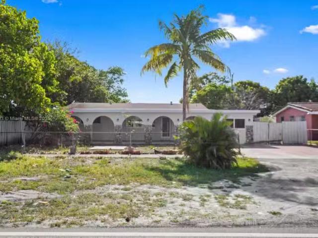 House for sale in Opa Locka