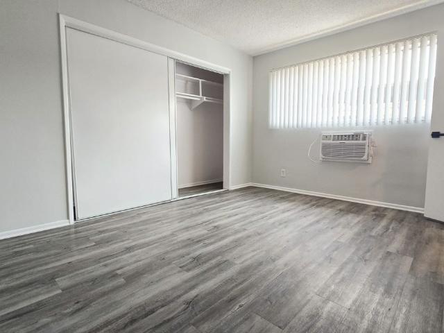 Apartment for rent in North Hills, Los Angeles