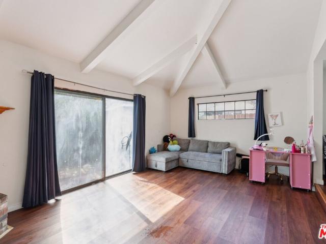 Condo for sale in Reseda, Canoga Park