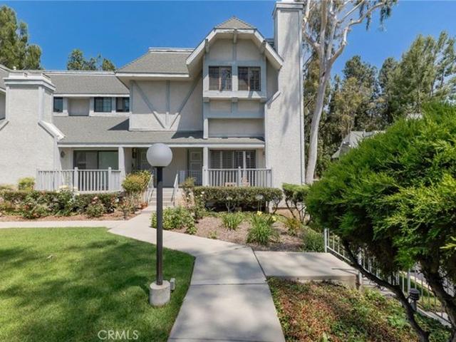 Condo for sale in Canoga Park, California