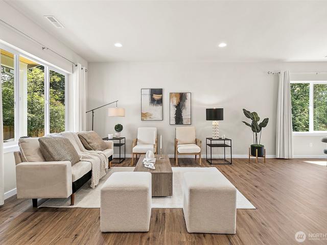 House for sale in Maple Valley, Washington
