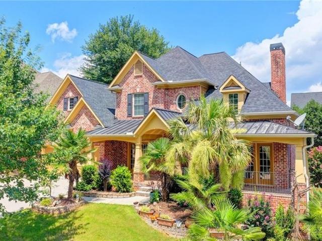 House for sale in Suwanee, Georgia