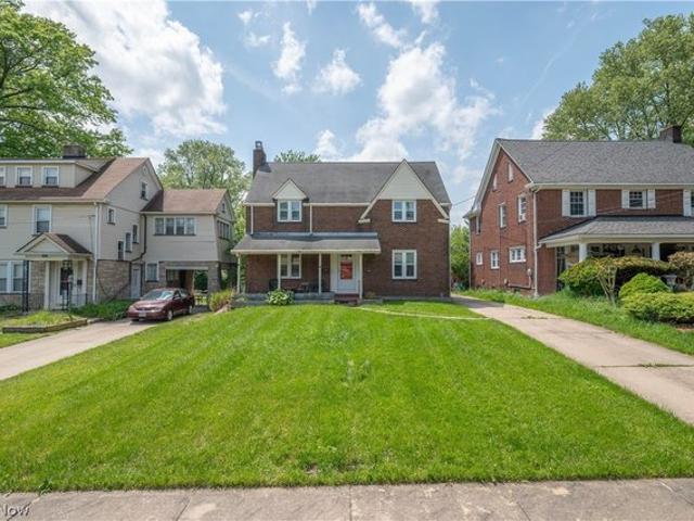 House for sale in Youngstown, Ohio