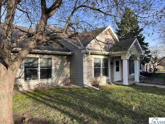 Townhouse for sale in Saint Peter, Minnesota