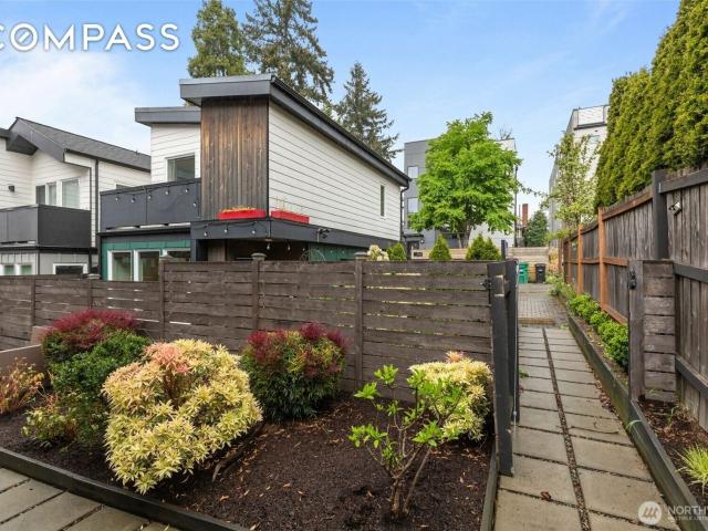 Townhouse for sale in Seattle