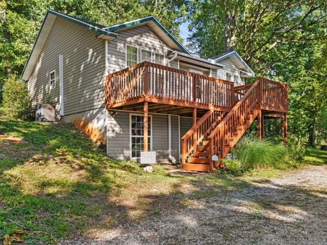 House for sale in Barry, Missouri