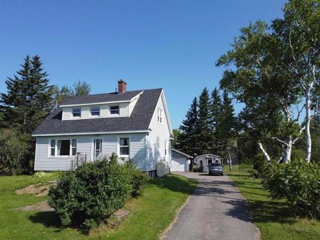 House for sale in Reserve Mines, Nova Scotia