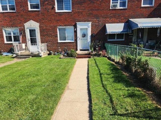 Townhouse for sale in Eastfield, Dundalk