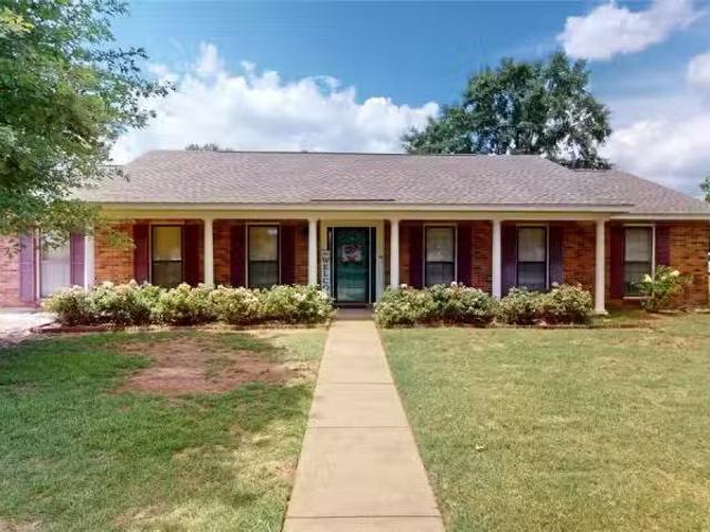 House for rent in Prattville