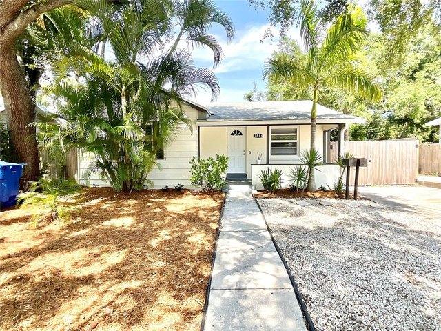 House for sale in Highland Oaks, Saint Petersburg