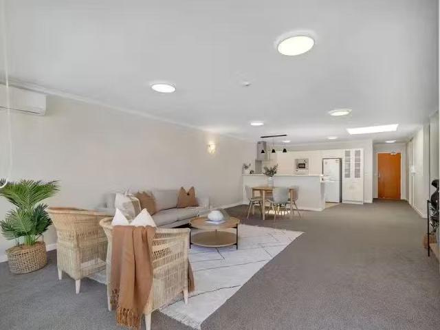 House for sale in Otaki Beach, Wellington