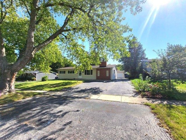 House for sale in Gurnee, Illinois