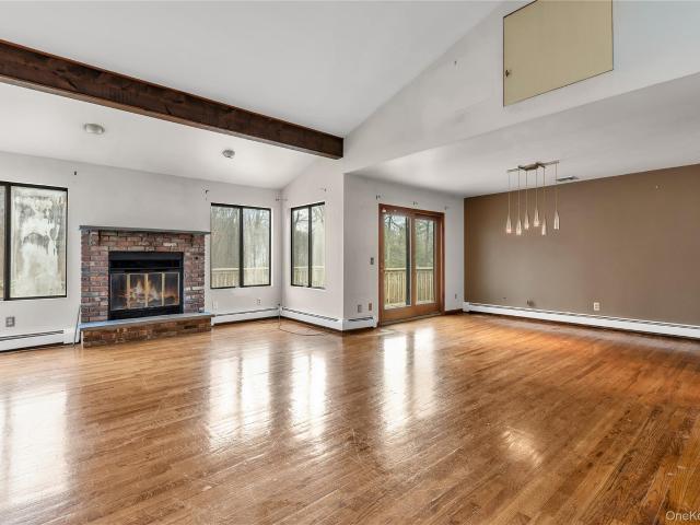 House for sale in Cortlandt Manor, New York