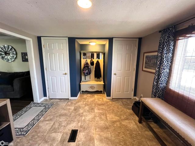 House for sale in Creston, Iowa