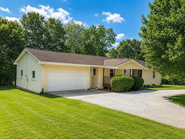 House for sale in Ottawa, Illinois