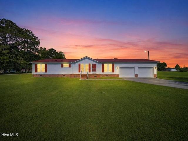 House for sale in Watha, North Carolina