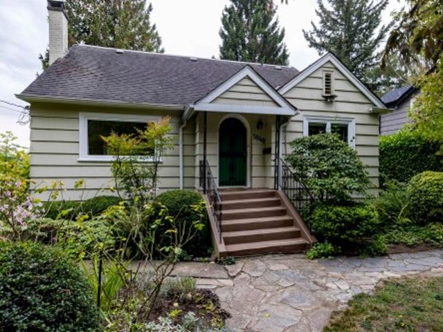 House for sale in West Vancouver, British Columbia