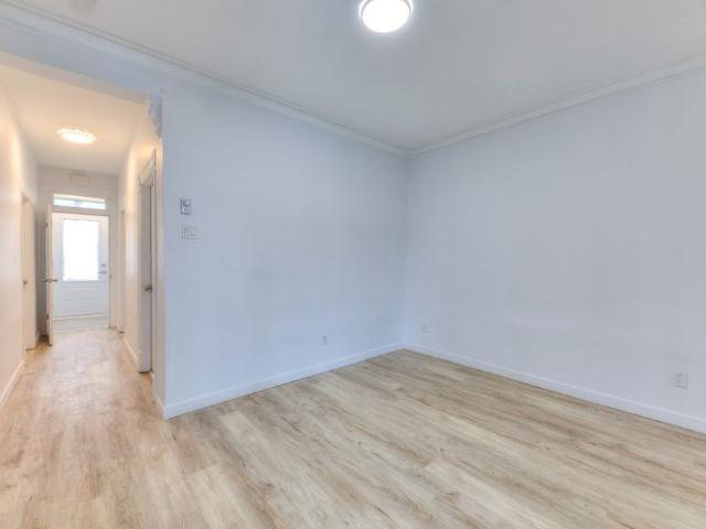 Apartment for rent in St. Leonard's, Quebec