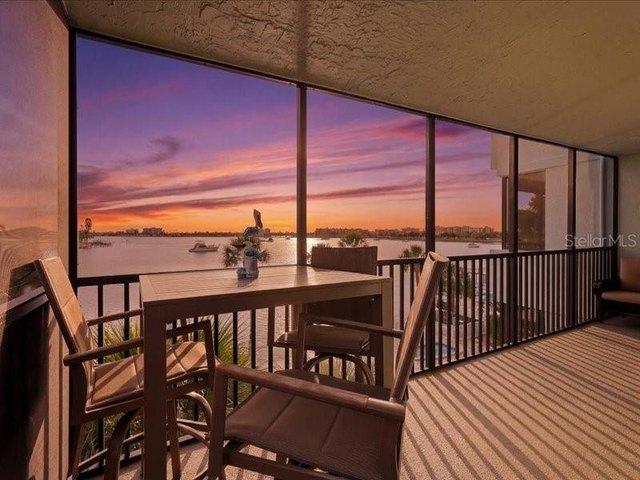 Condo for sale in South Pasadena, Florida