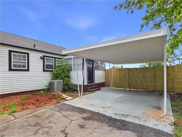 House for sale in Davidson, North Carolina