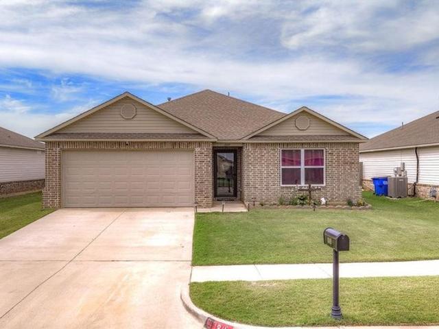 House for sale in El Reno, Canadian County