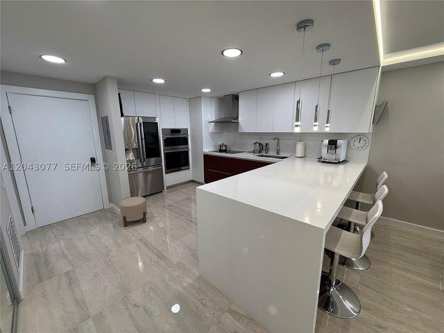 Condo for sale in Hallandale, Florida