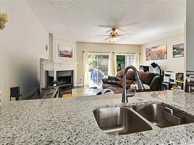 Townhouse for sale in Kennesaw, Cobb County