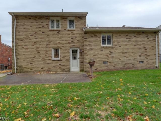 House for sale in Clifton, New Jersey