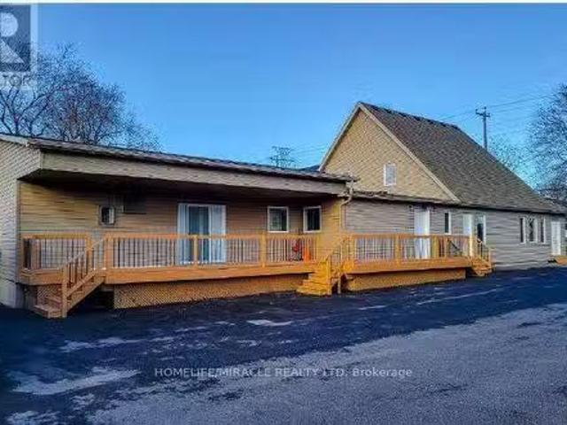 House for sale in Ancaster, Ontario