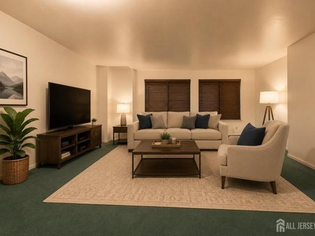 Townhouse for sale in Middlesex, New Jersey