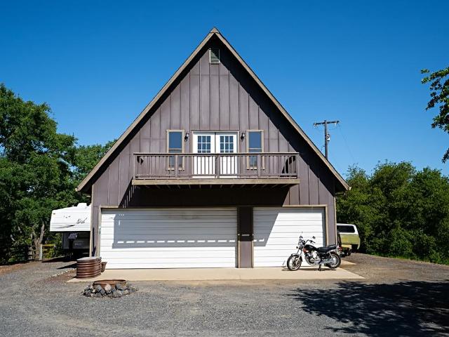 House for sale in Burson, California