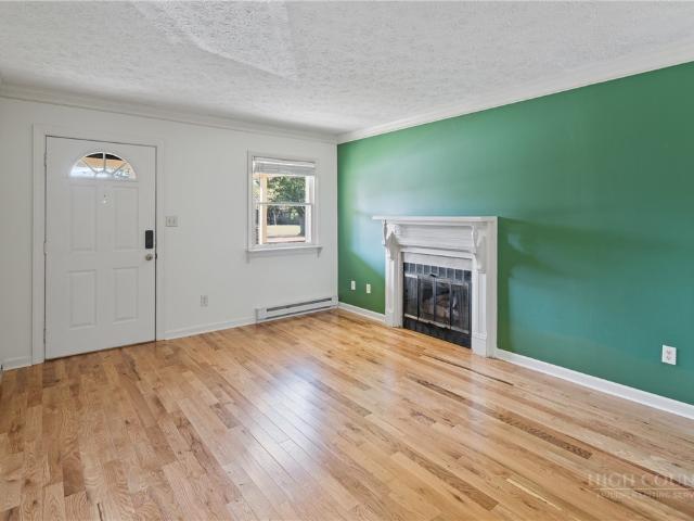 Townhouse for sale in Watauga, North Carolina