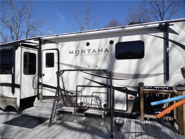 Land for sale in Saddle Mountain, Alleghany County