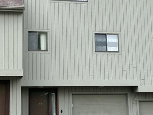 Townhouse for sale in Beacon Falls, Connecticut