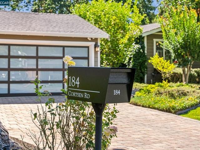 House for sale in Pleasant Hill, California