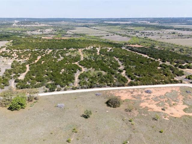 Land for sale in Taylor, Texas