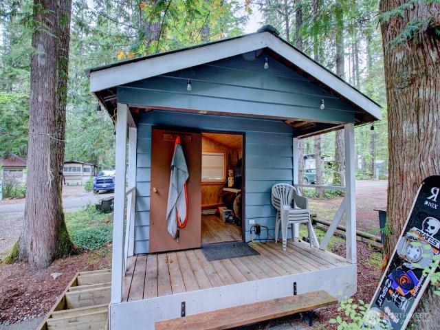 House for sale in The Glen at Maple Falls, Maple Falls