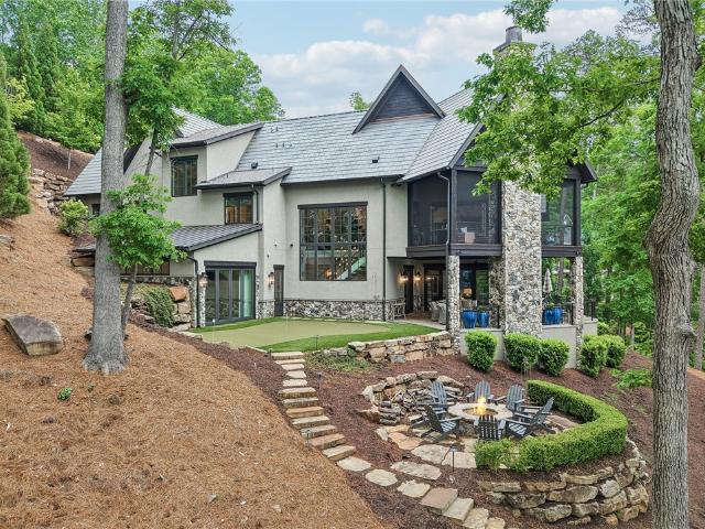 House for sale in Six Mile Run, South Carolina