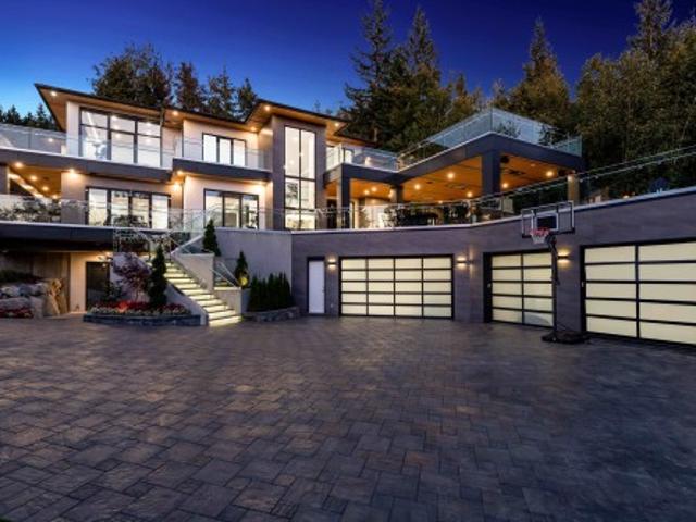 House for sale in Anmore, British Columbia