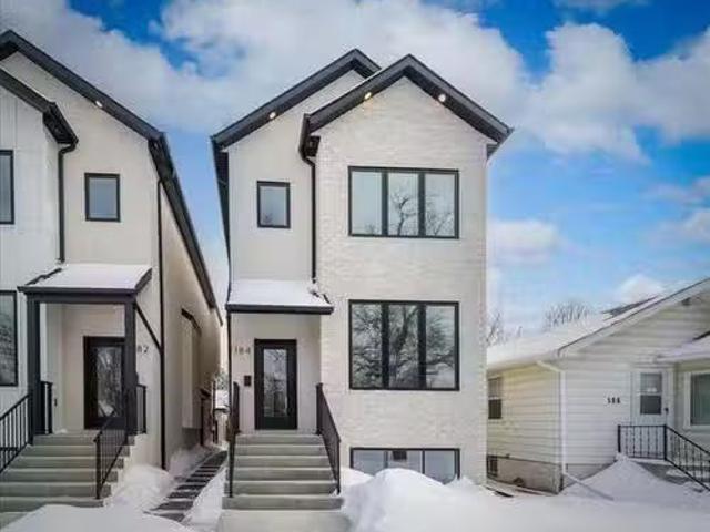 House for sale in East St. Paul, Manitoba