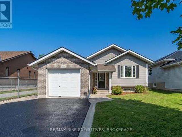 House for sale in Loyalist, Ontario