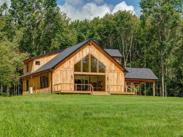 House for sale in Narrowsburg, Town of Tusten