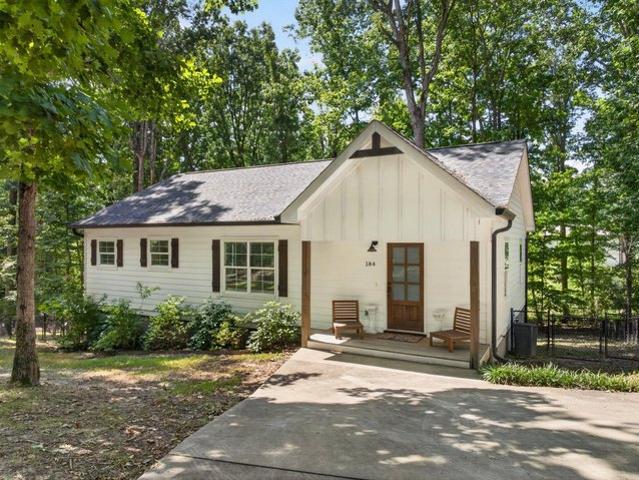 House for sale in Lookout Mountain, Georgia